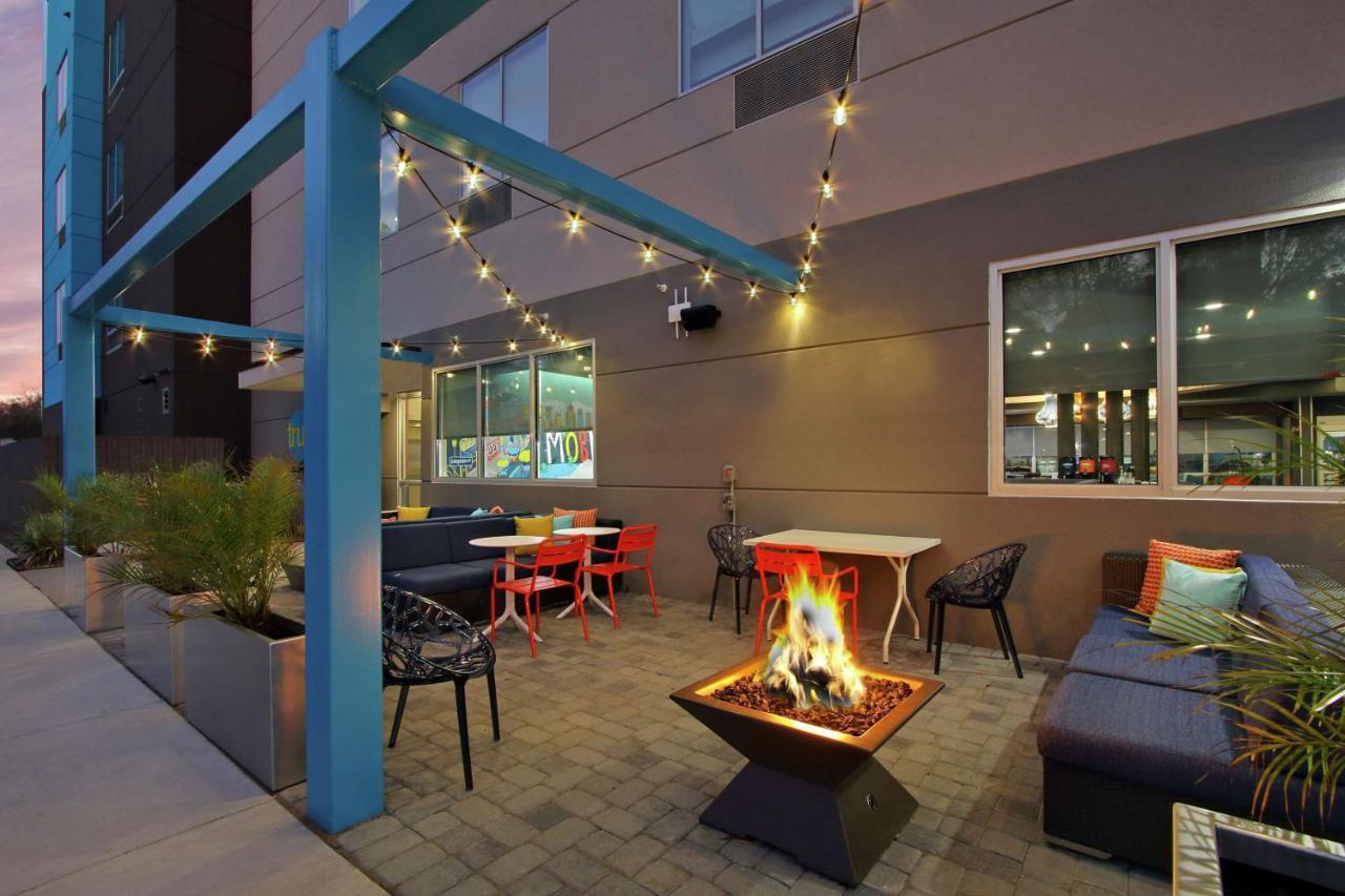Tru By Hilton Waco South Hotel Bagian luar foto
