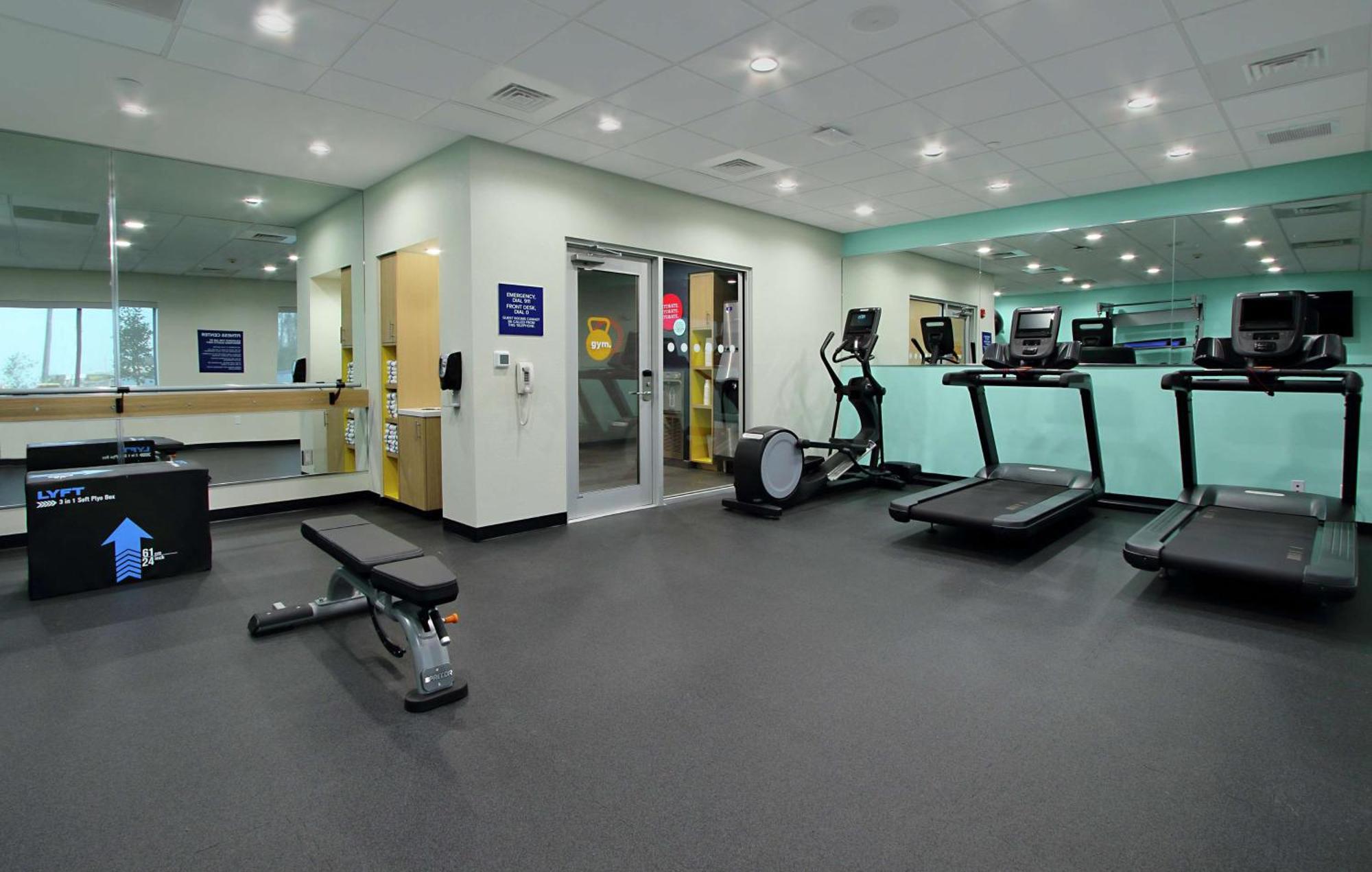 Tru By Hilton Waco South Hotel Bagian luar foto